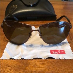 Ray ban aviators
